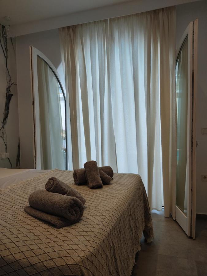 Luxury Apartments La Villa (Adults Only) Khórto Luaran gambar